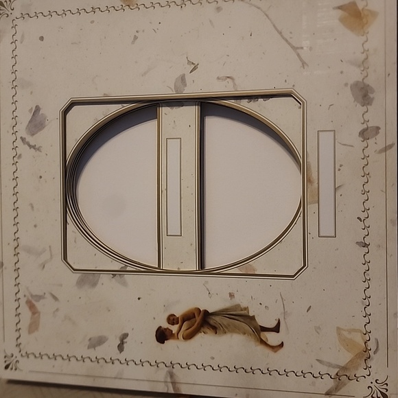 Our Baby Photograph book - Picture 7 of 8